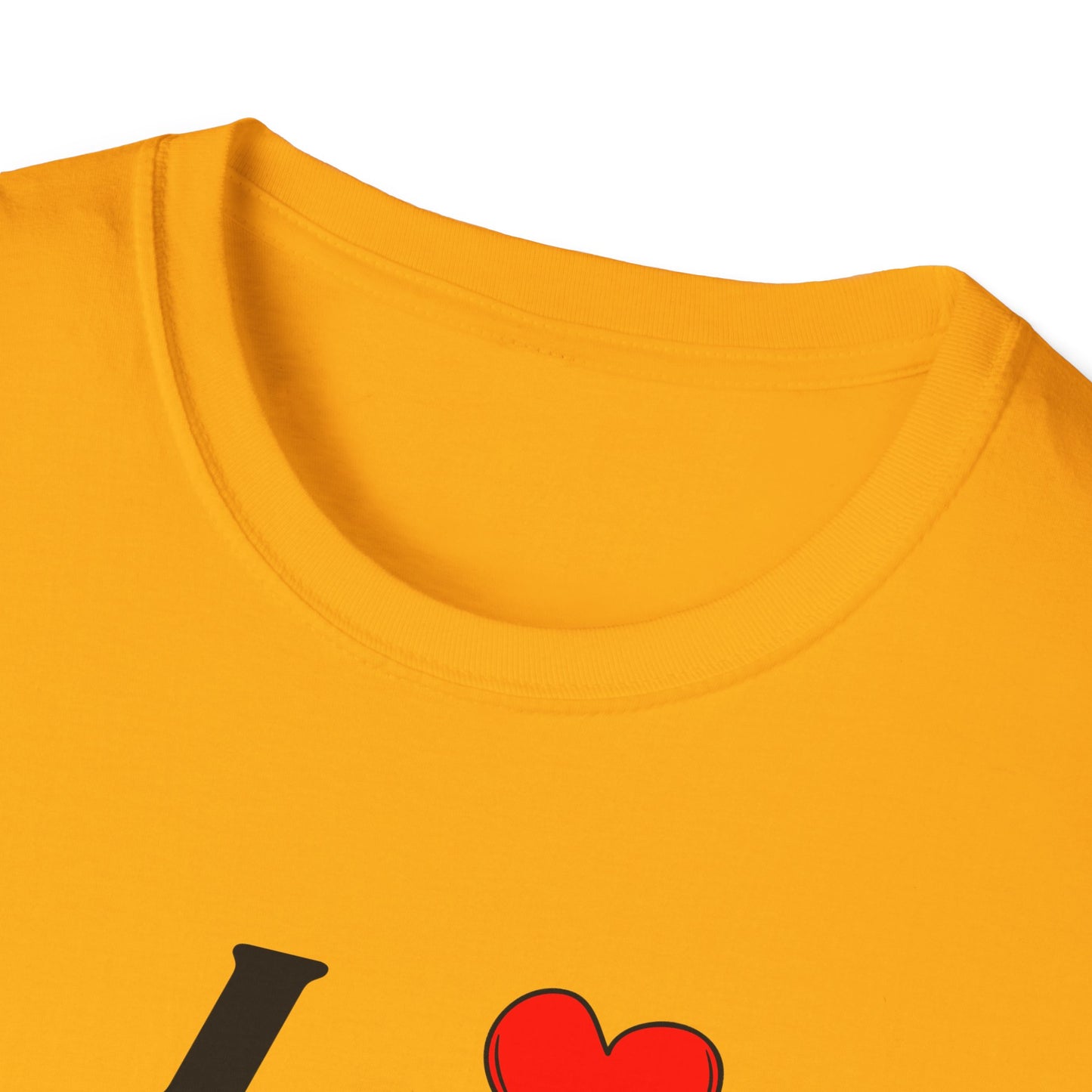 I <3 Hot Moms T-Shirt