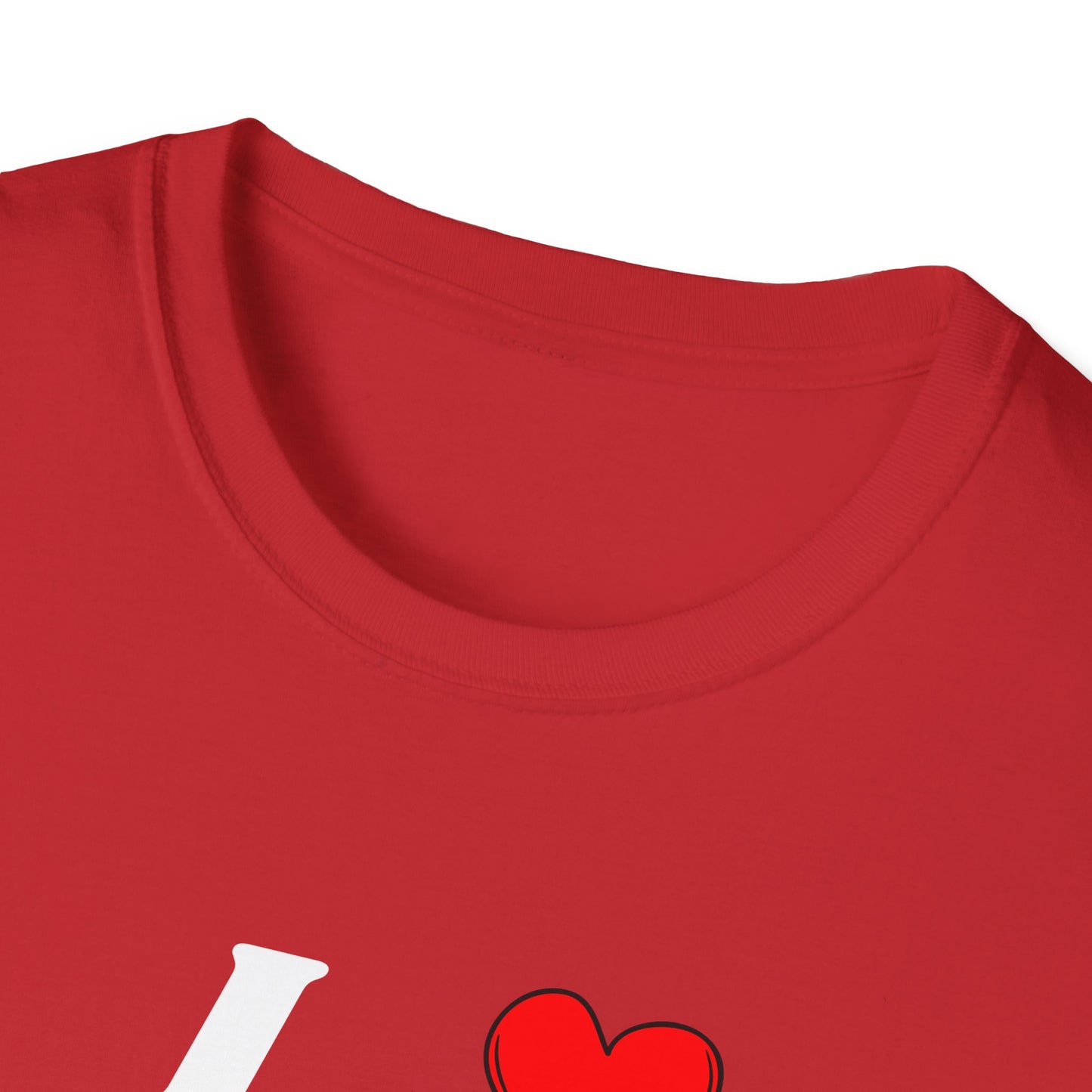 I <3 Hot Moms T-Shirt