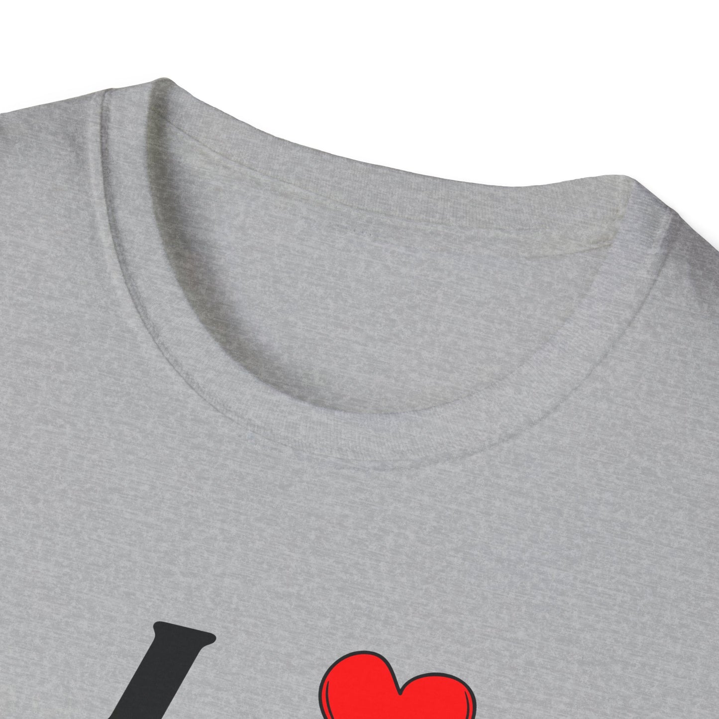 I <3 Hot Moms T-Shirt